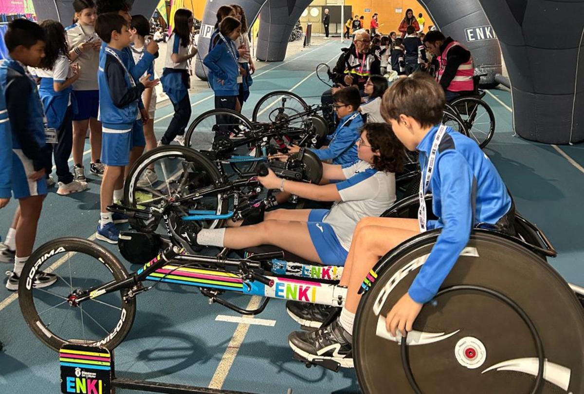 Testando cómo es ser atleta en una silla de ruedas. | FDV