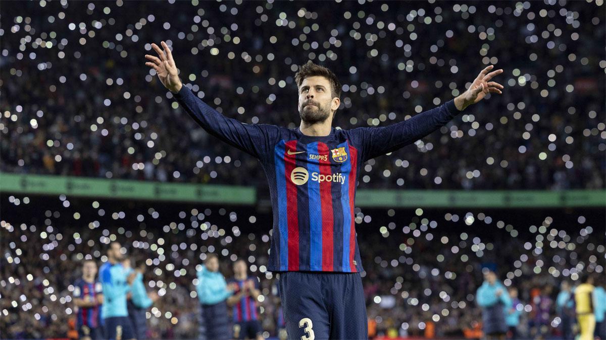 Gerard Piqué, pletórico en su último partido en el Camp Nou