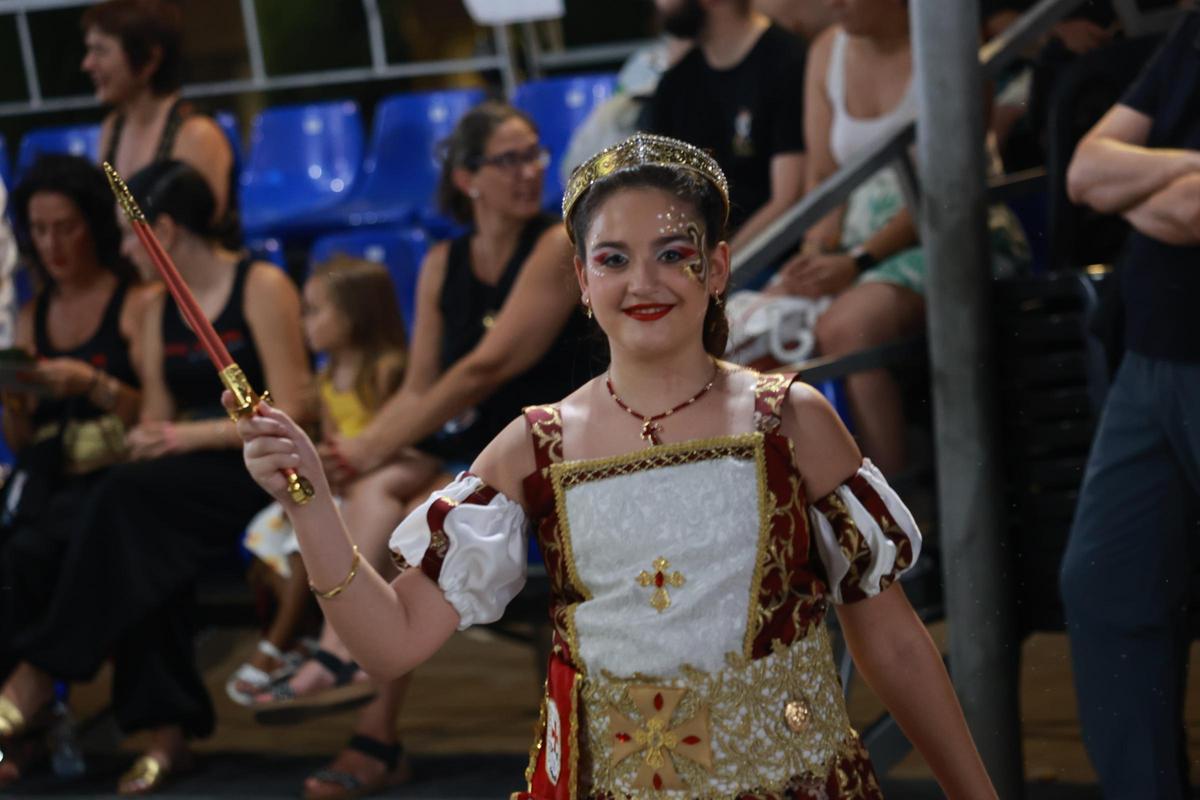 Las mejores imágenes del desfile infantil de Moros y Cristianos de Orihuela Las mejores imágenes del desfile infantil de Moros y Cristianos de Orihuela