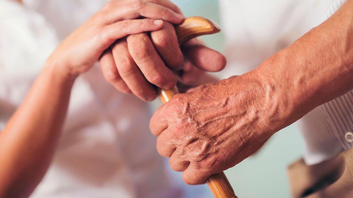 "Yo no abandoné a mi madre, pero la administración sí": el drama en los hospitales de Canarias