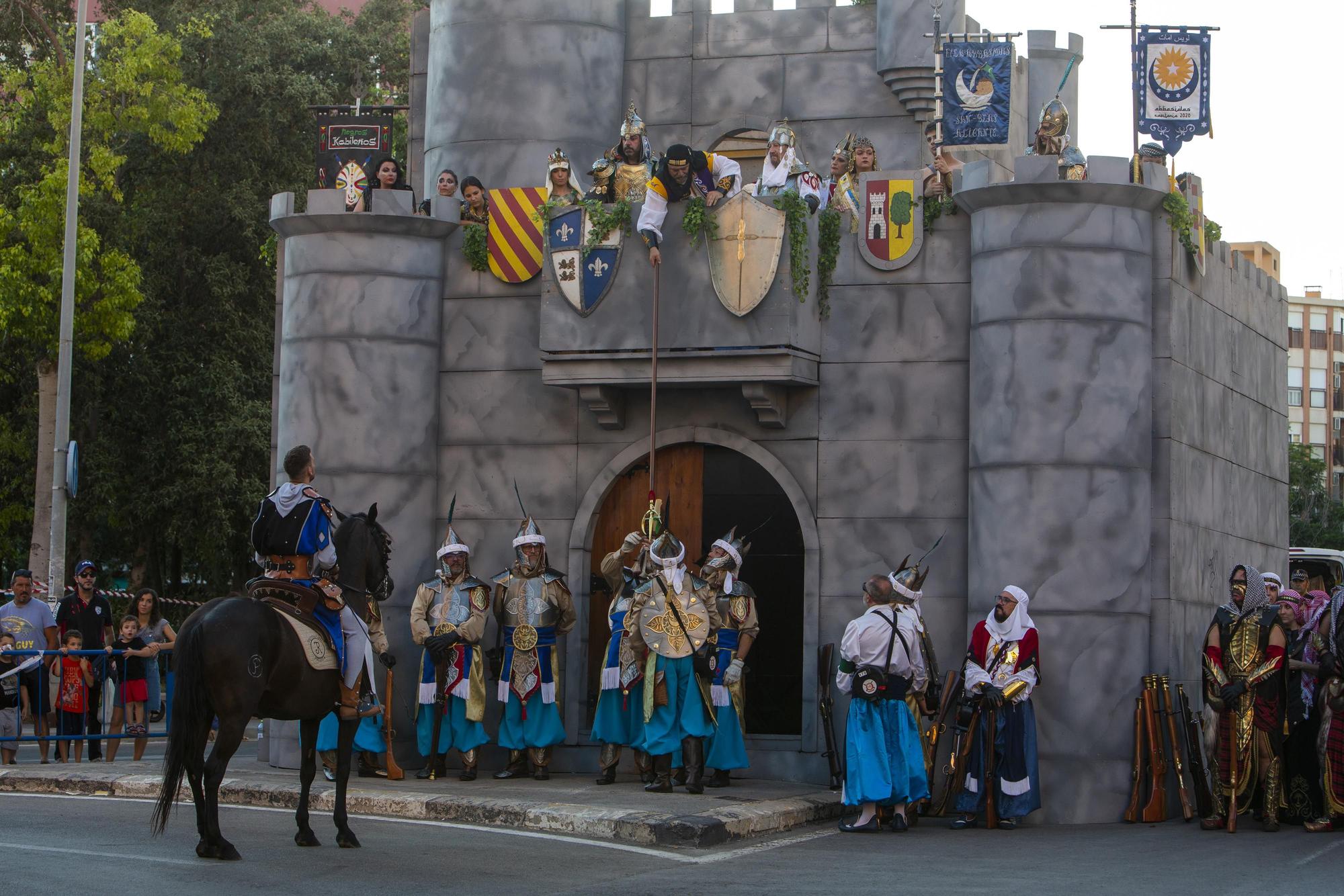 Pólvora para el fin de fiesta en San Blas