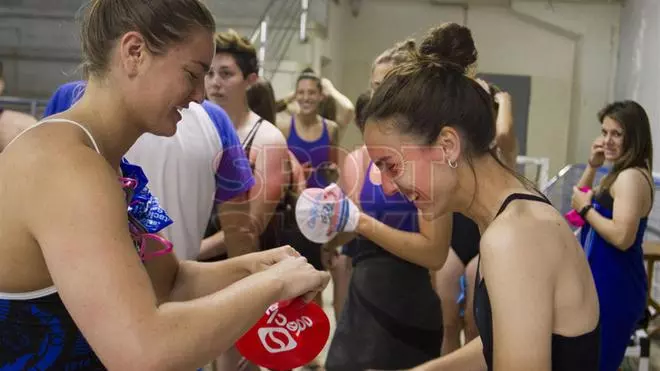 El Barça femenino visitó al CN Sabadell