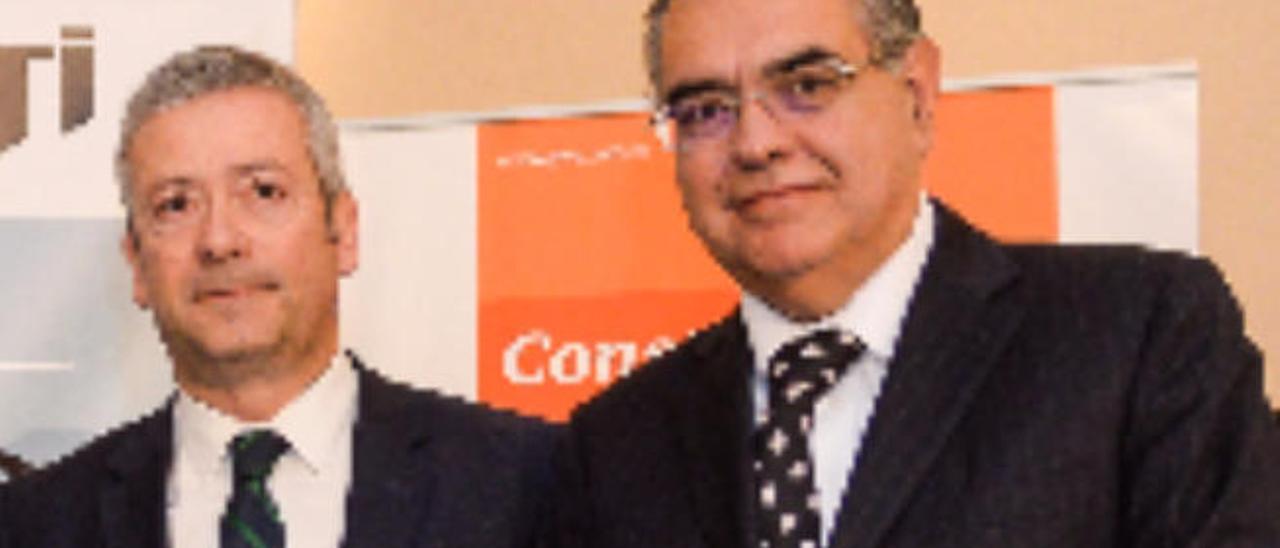 Agustín Manrique de Lara (izda.) y José Carlos Francisco.