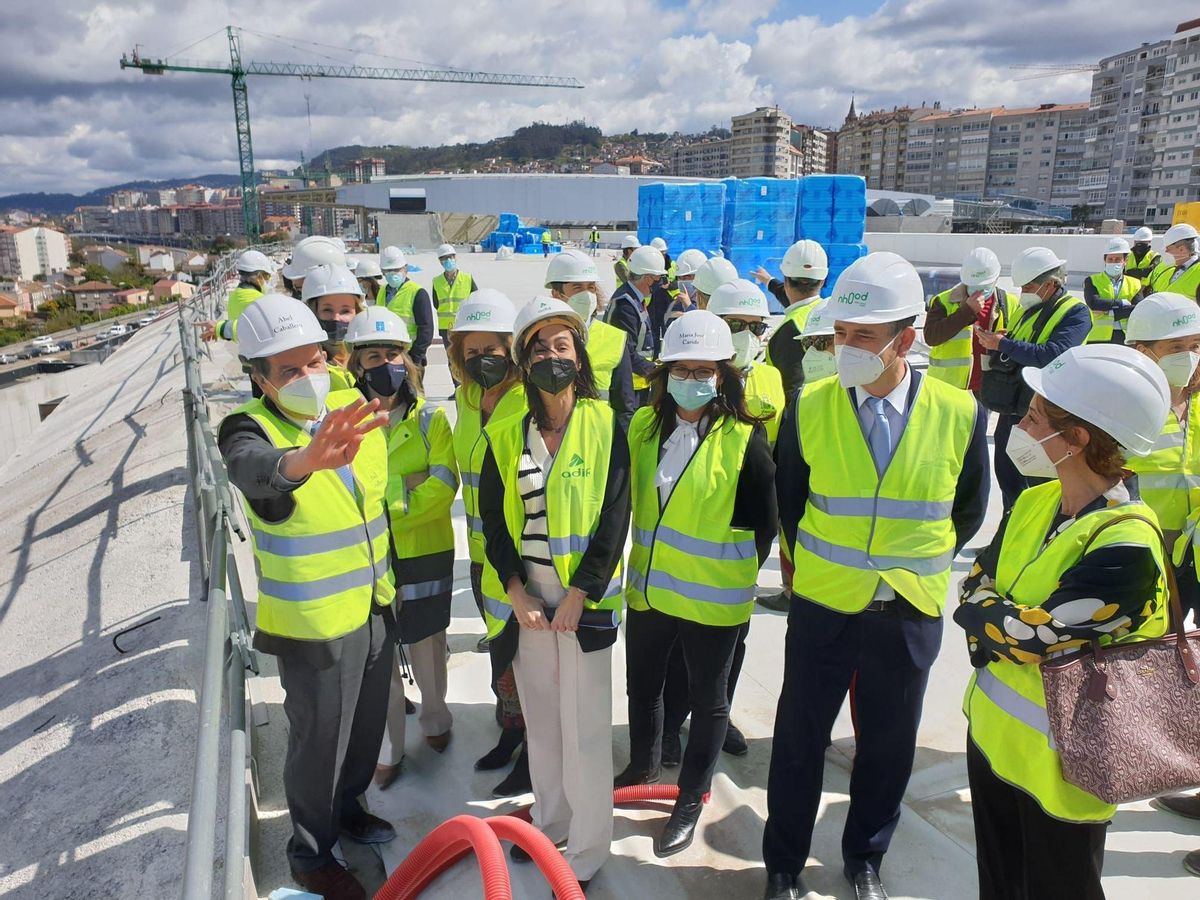 Visita de la presidenta de Adif, Isabel Pardo de Vera, a las obras de Vialia en 2021.