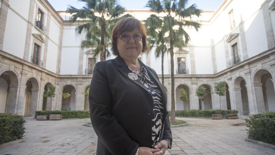 Sánchez y Puig pactan que Gloria Calero deje de ser delegada del Gobierno y la envían al Senado
