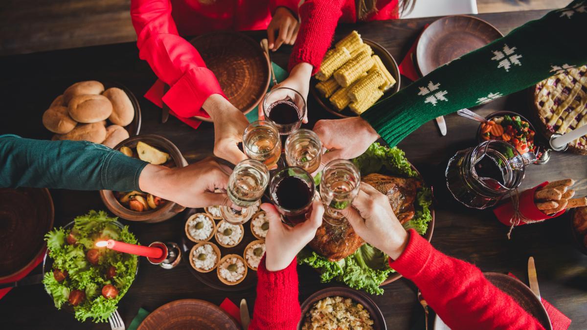 Cómo Vestirse para una Cena : Looks da Comida