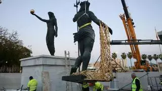 Málaga retrasa la retirada de las esculturas del Puerto: "El Ayuntamiento decidirá qué hacer"