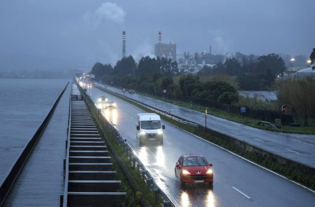 Ayer, primer día de la semana sin corte en la PO-11.