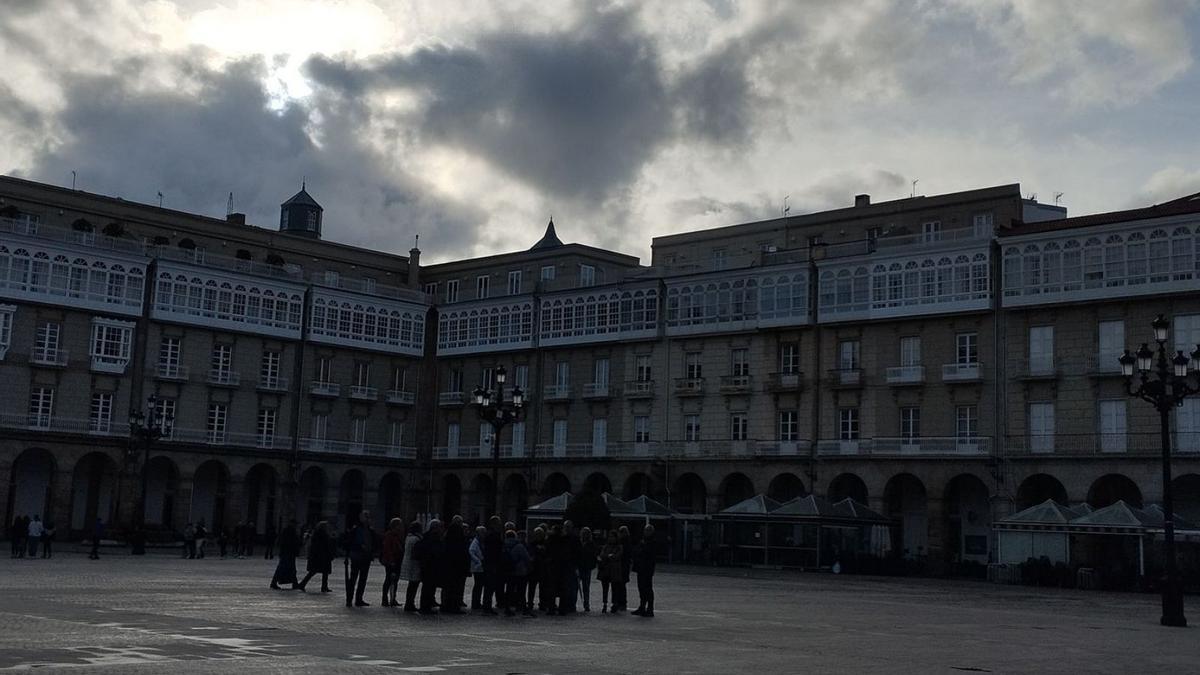 La plaza de María Pita, un día con nubes y claros en A Coruña.
