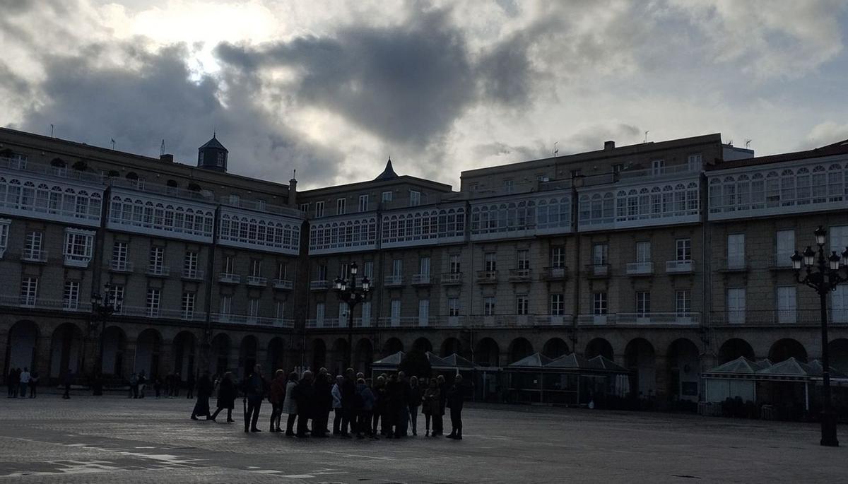 La plaza de María Pita, un día con nubes y claros en A Coruña.