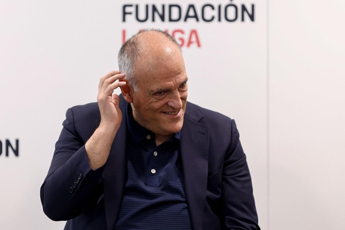 Tebas asiste a la presentación de la firma de acuerdo entre LaLiga y la FEAFV Tebas asiste a la presentación de la firma de acuerdo entre LaLiga y la FEAFV