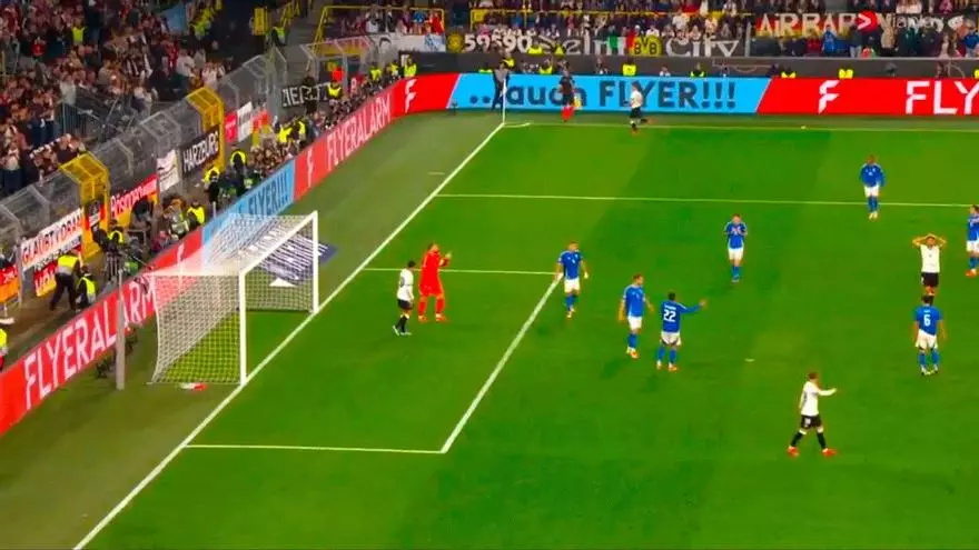 ¡Lo nunca visto en un terreno de juego! El gol más absurdo lo marcó Musiala frente a Italia... Qué locura