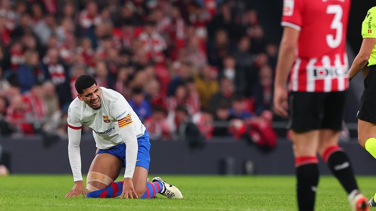 Araujo tuvo problemas físicos en el duelo de la Copa del Rey