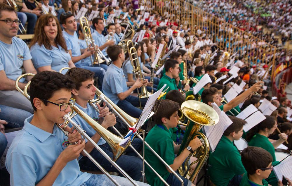 Una clase musical multitudinaria bate el Guinness World Records en Alicante