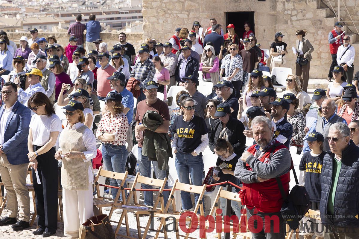 La vicaría de Cartagena, la UCAM, junto a asociaciones y peregrinos de toda España se ponen a los pies de la Vera Cruz