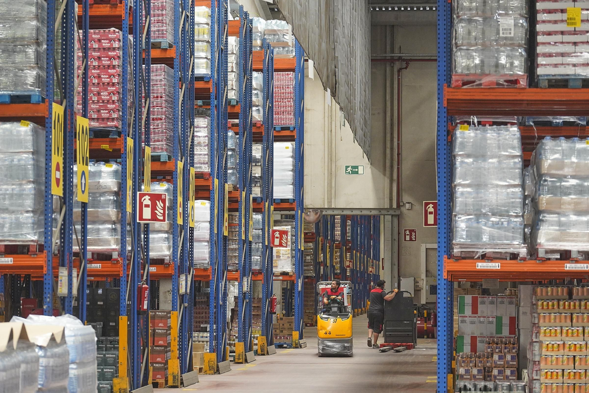 Les fotos de la seu de Transgourmet Ibèrica de Vilamalla