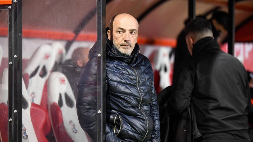 Juan Sabas, entrenador del Zamora CF: "Mi único deseo es que la afición sienta orgullo de este equipo"