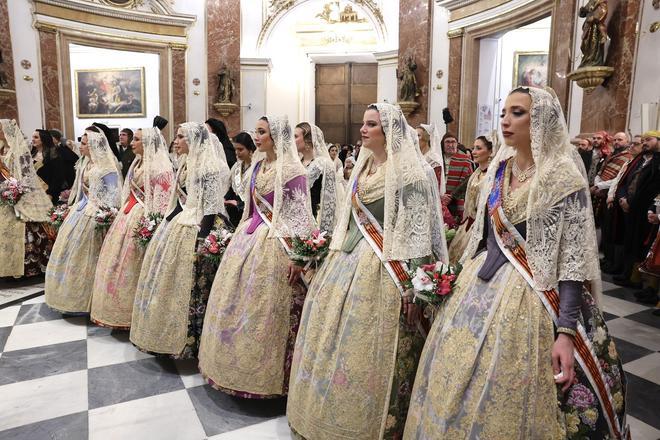 Las emociones de Berta y la corte en la Basílica