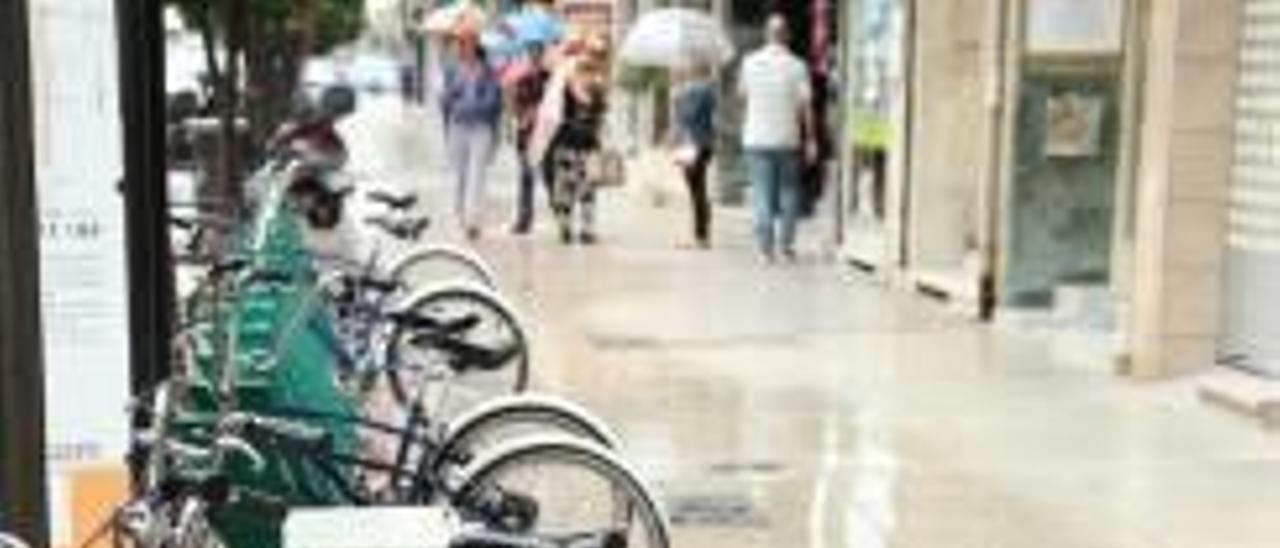 Alzira se queda sola pero mantendrá las bicicletas de alquiler pese al escaso uso
