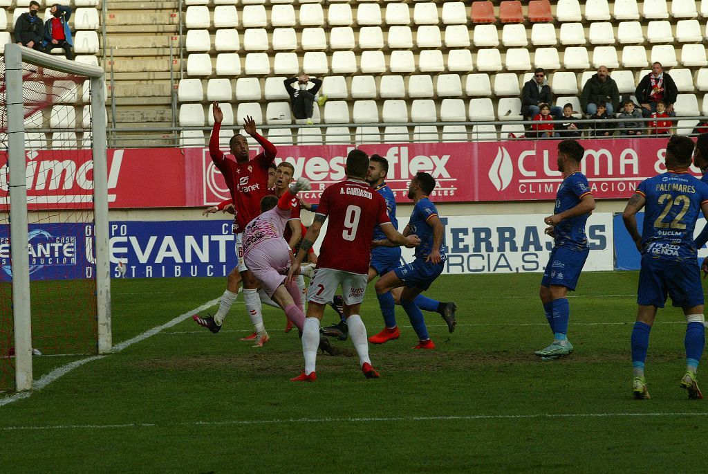 Todas las imágenes que ha dejado el partido del Real Murcia