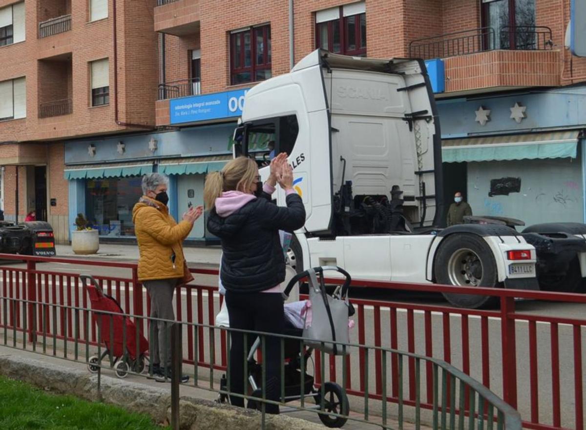 El paro del transporte toma fuerza