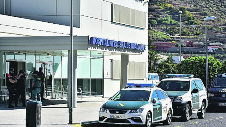 Entrada del Hospital Insular de La Gomera.