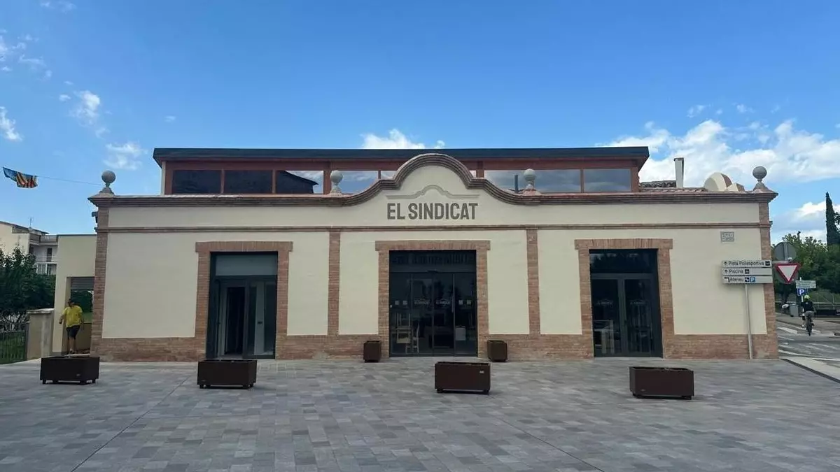 Olvan recupera l'antic Sindicat i l'estrena com a espai multifuncional
