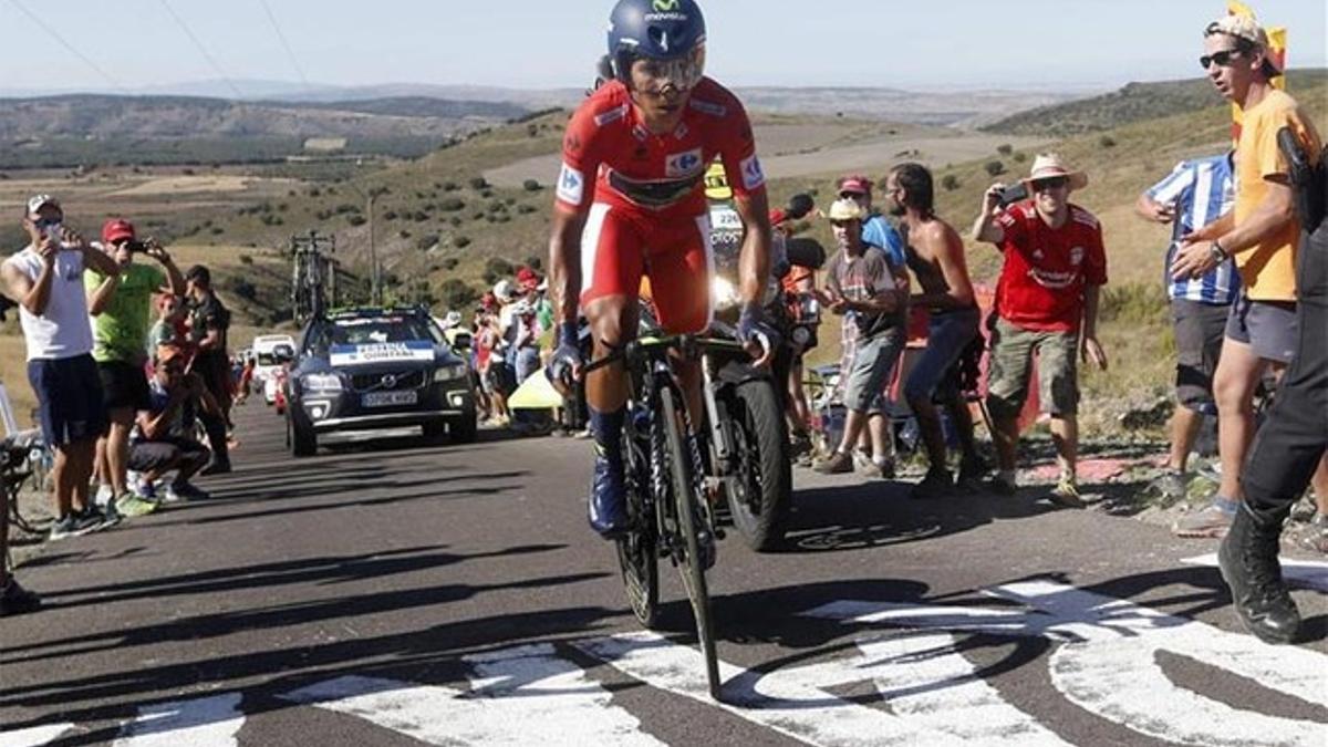 Quintana terminó la etapa, pero perdió varios minutos... y el liderato