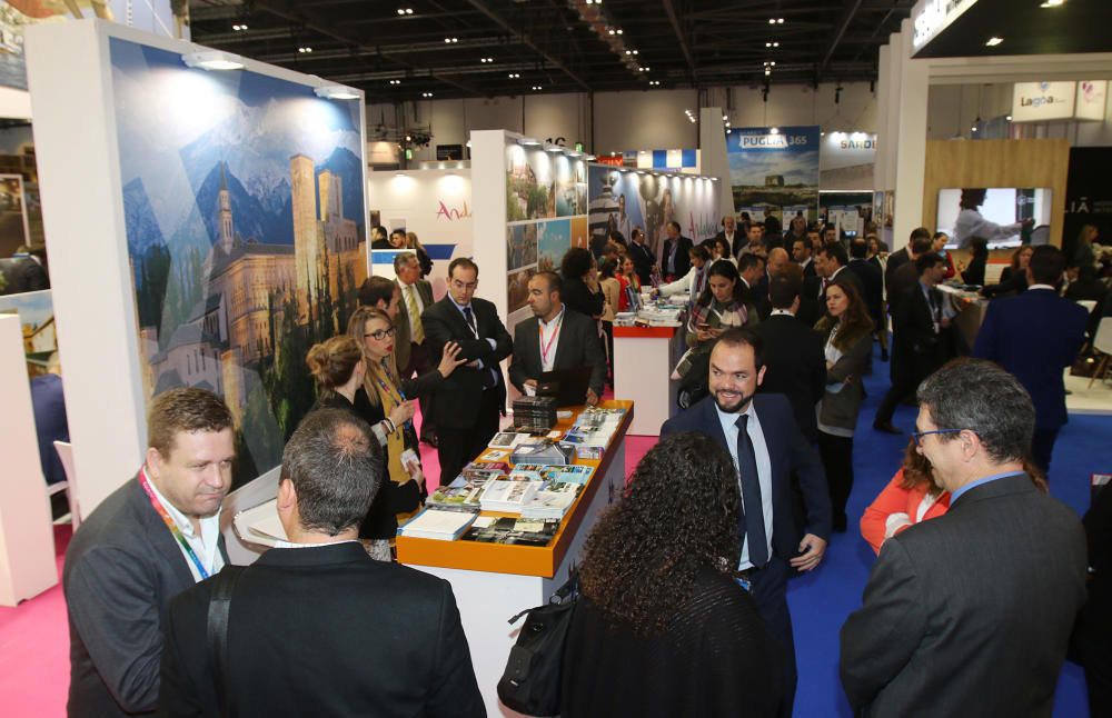 Las imágenes de la segunda jornada de la World Travel Market de Londres.