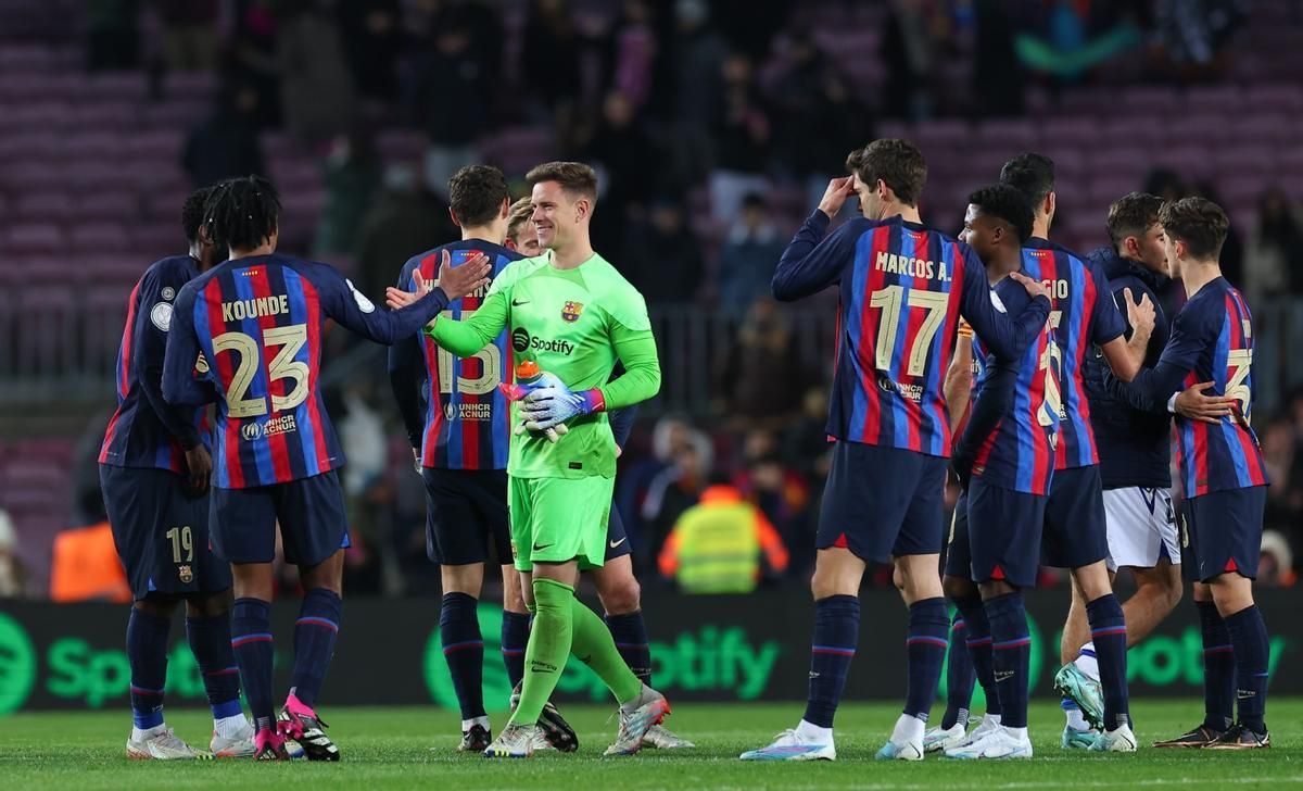 El Barcelona, tras ganar la Supercopa de España, va en búsqueda del triplete doméstico