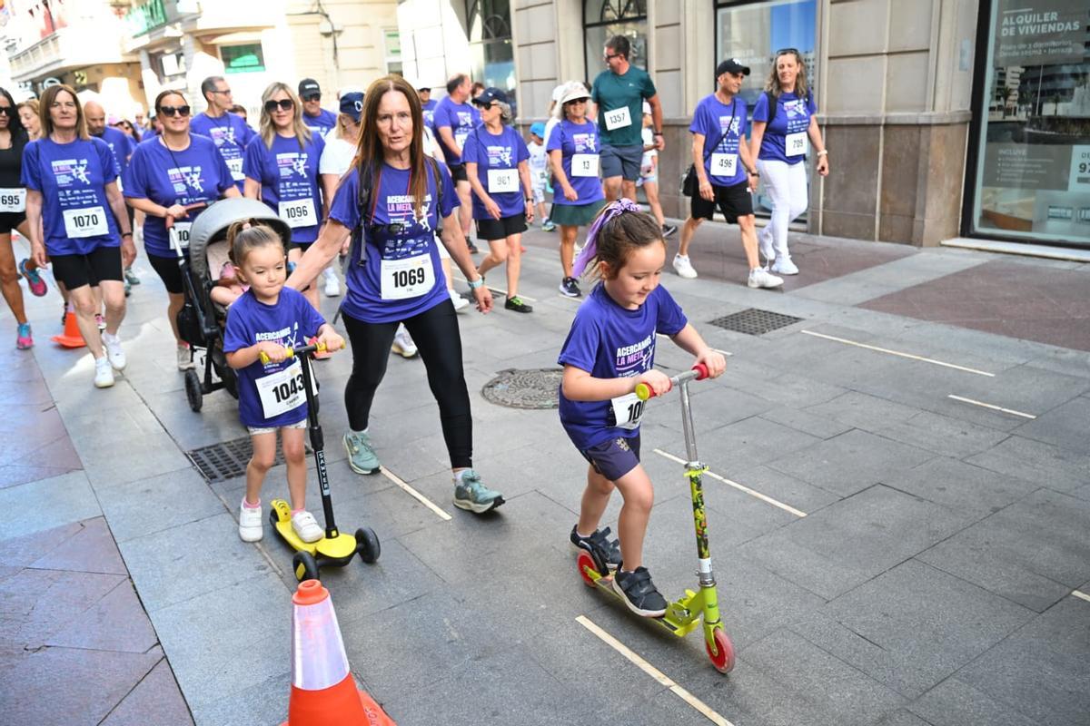 Las mejores imágenes de la II Carrera de las Ciudades contra el Cáncer de Páncreas en Elche