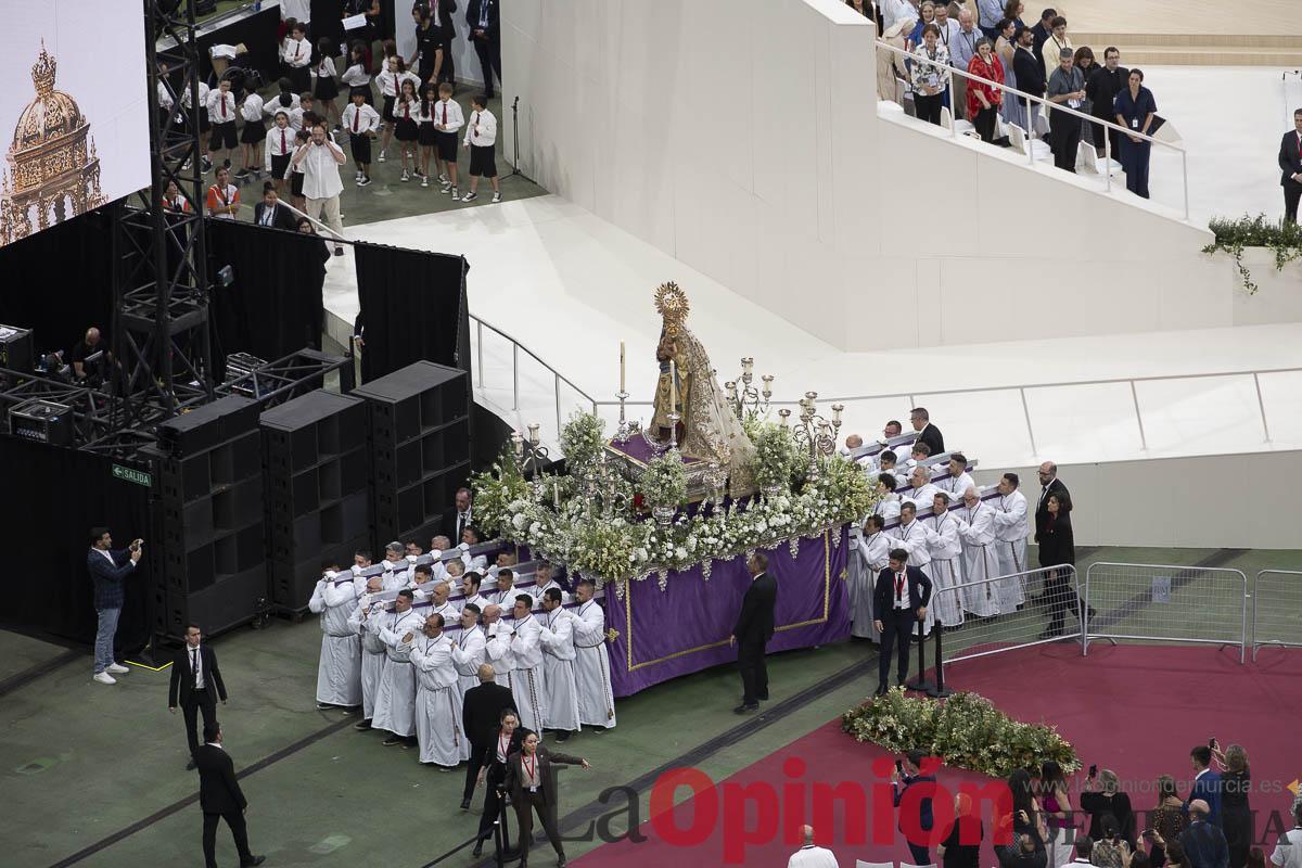 Viaje papa León XIV/Encuentro diocesano en el Santiago Bernabéu_019