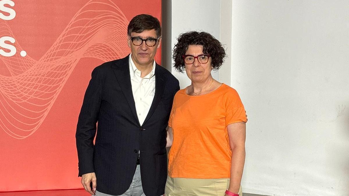Sònia Hernández amb Salvador Illa al Consell Nacional del PSC