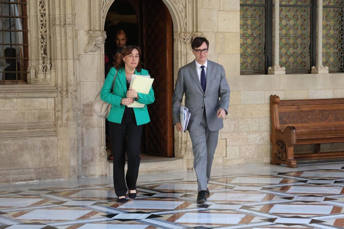 El president de la Generalitat, Salvador Illa, con la consellera de Territori, Habitatge i Transició Ecològica, Sílvia Paneque