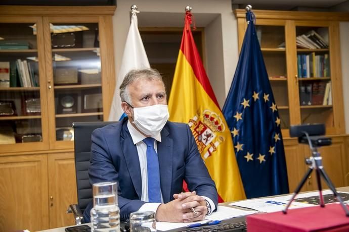 Ángel Víctor Torres asiste a la reunión telemática de presidentes autonómicos con el presidente nacional Pedro Sánchez