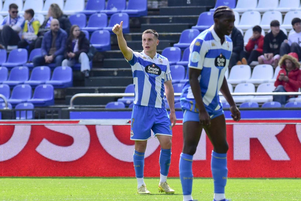 Fabril 3 - 0 UD Ourense: las puertas de bronce se abren para el filial blanquiazul