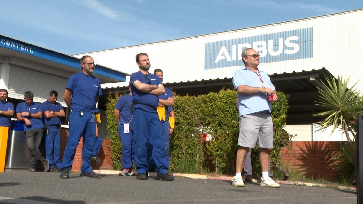 Paro de trabajadores en Airbus Tablada.