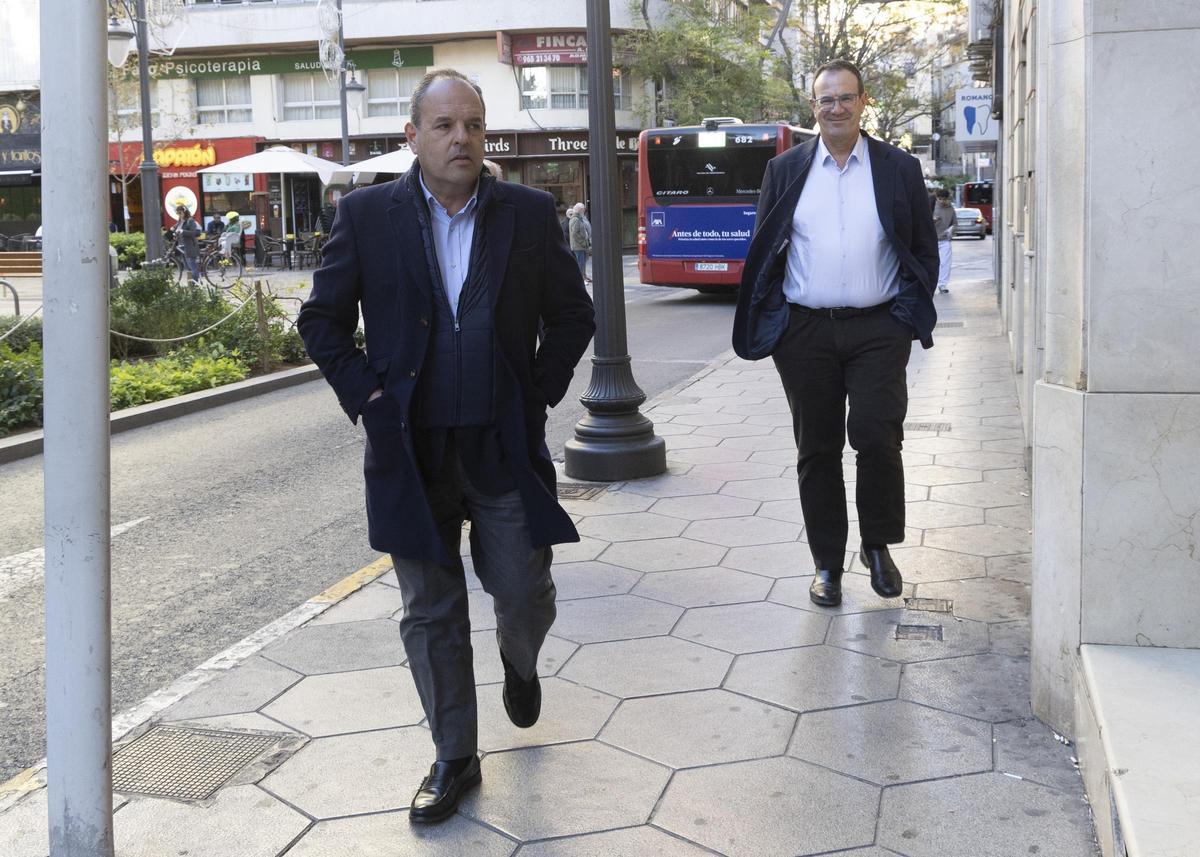 Carlos Baño, a la izquierda, en una imagen de archivo