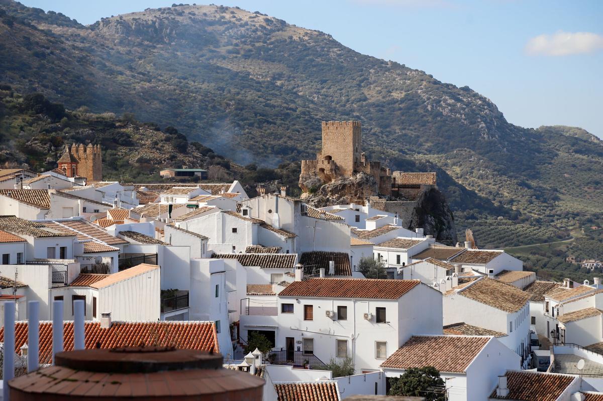 Castillos a fondo, Castillo Palacio de Zuheros