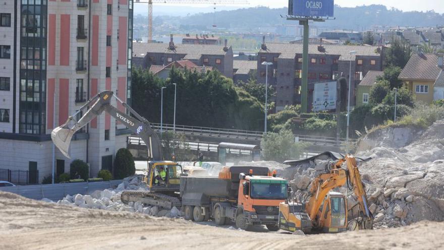 Obras de urbanización en Pedro Fernández.   | // IAGO LÓPEZ