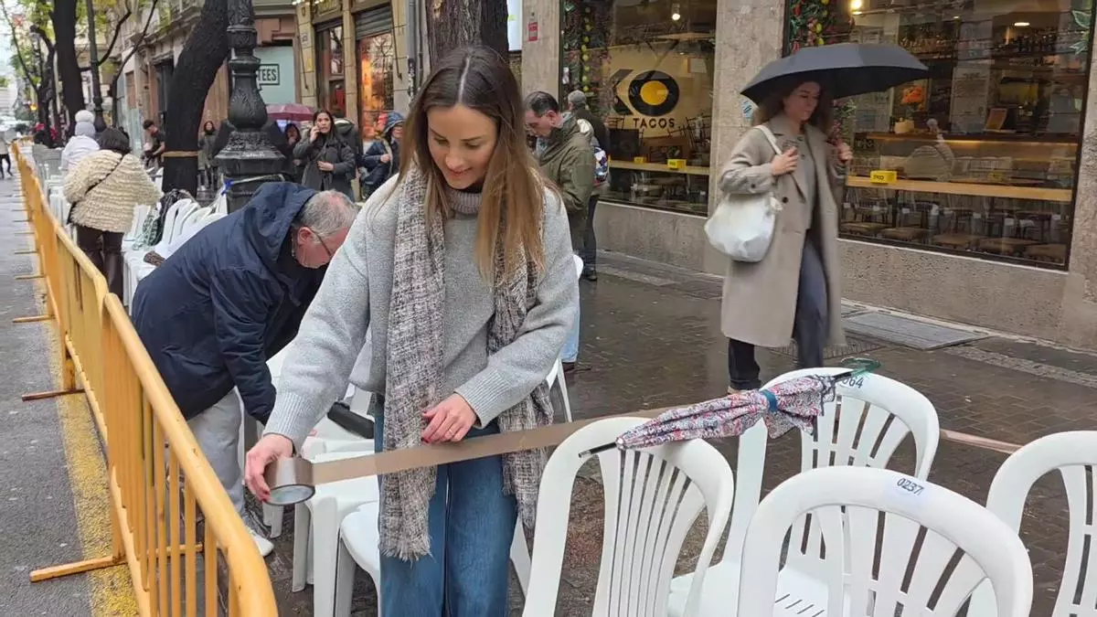 Ni el frío ni la lluvia impide reservar los asientos de la Cabalgata de Reyes