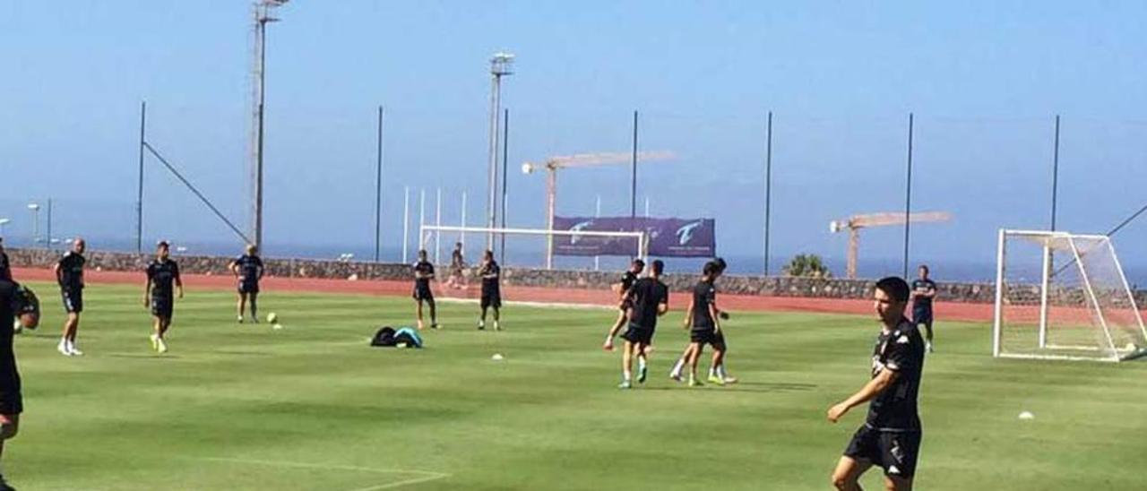 Luis Hernández, durante el entrenamiento de ayer.