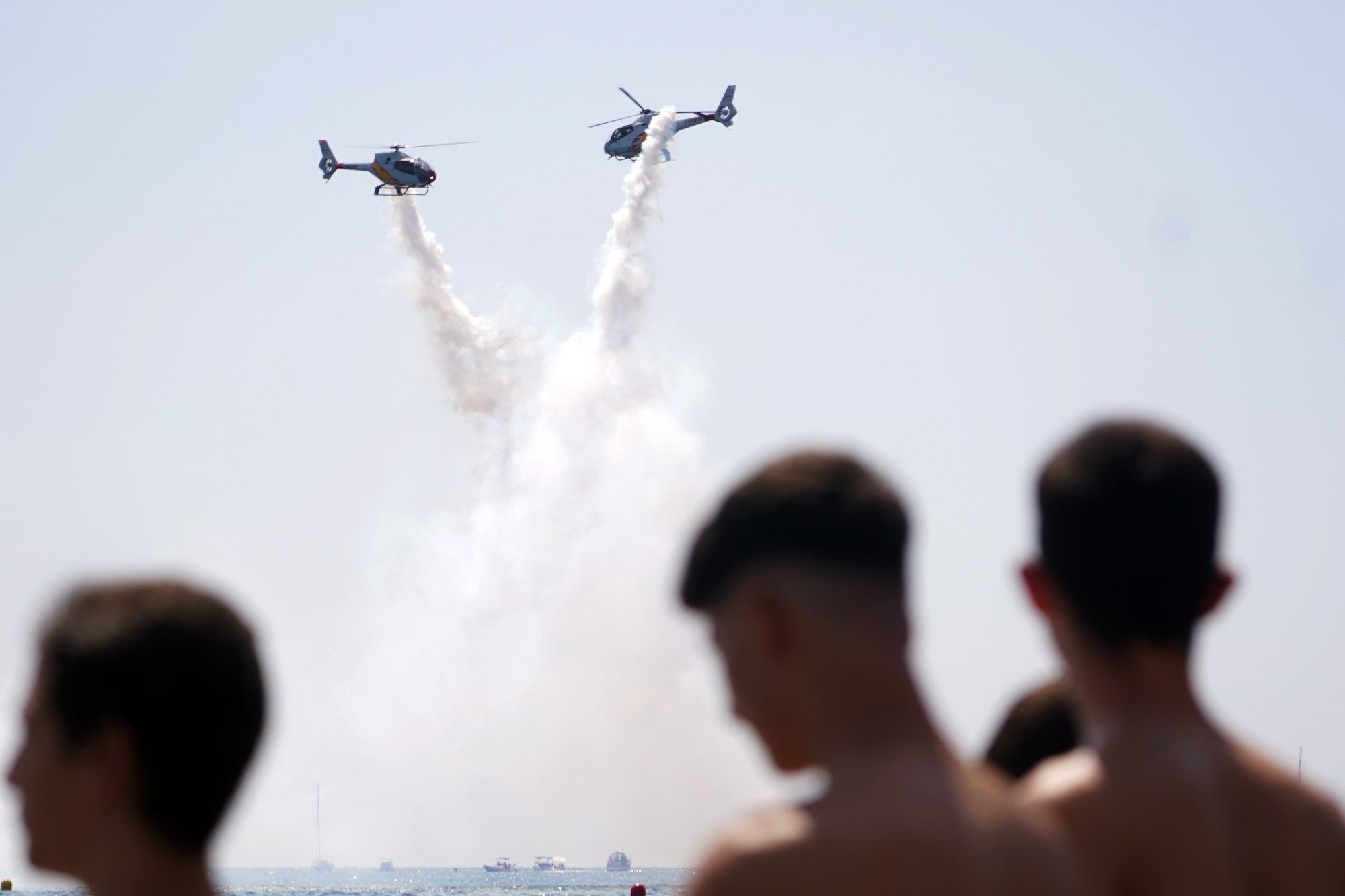 La octava edición del 'Air Show', festival aéreo de Torre del Mar, en imágenes