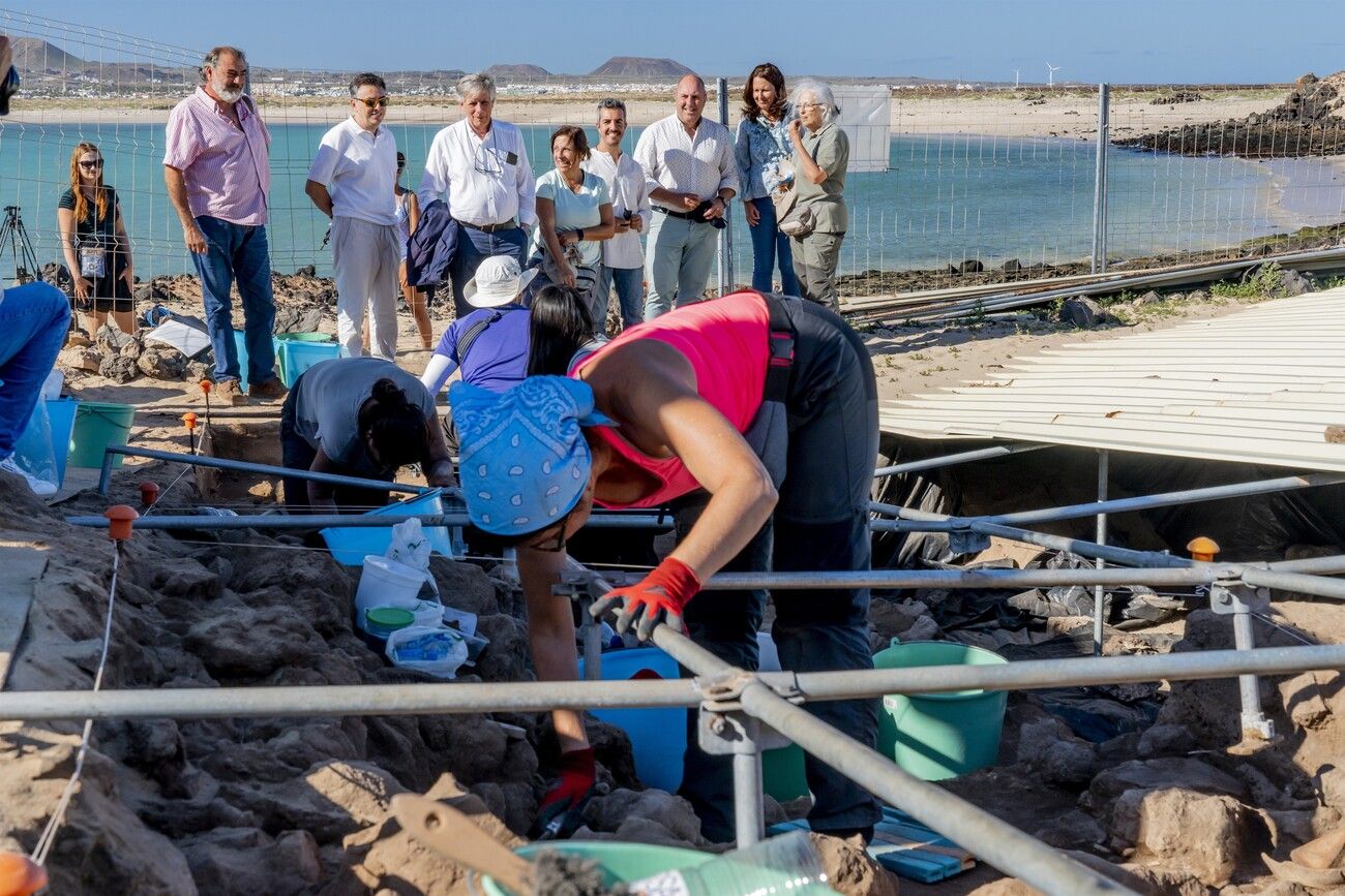Work resumes at the Lobos I archaeological site
