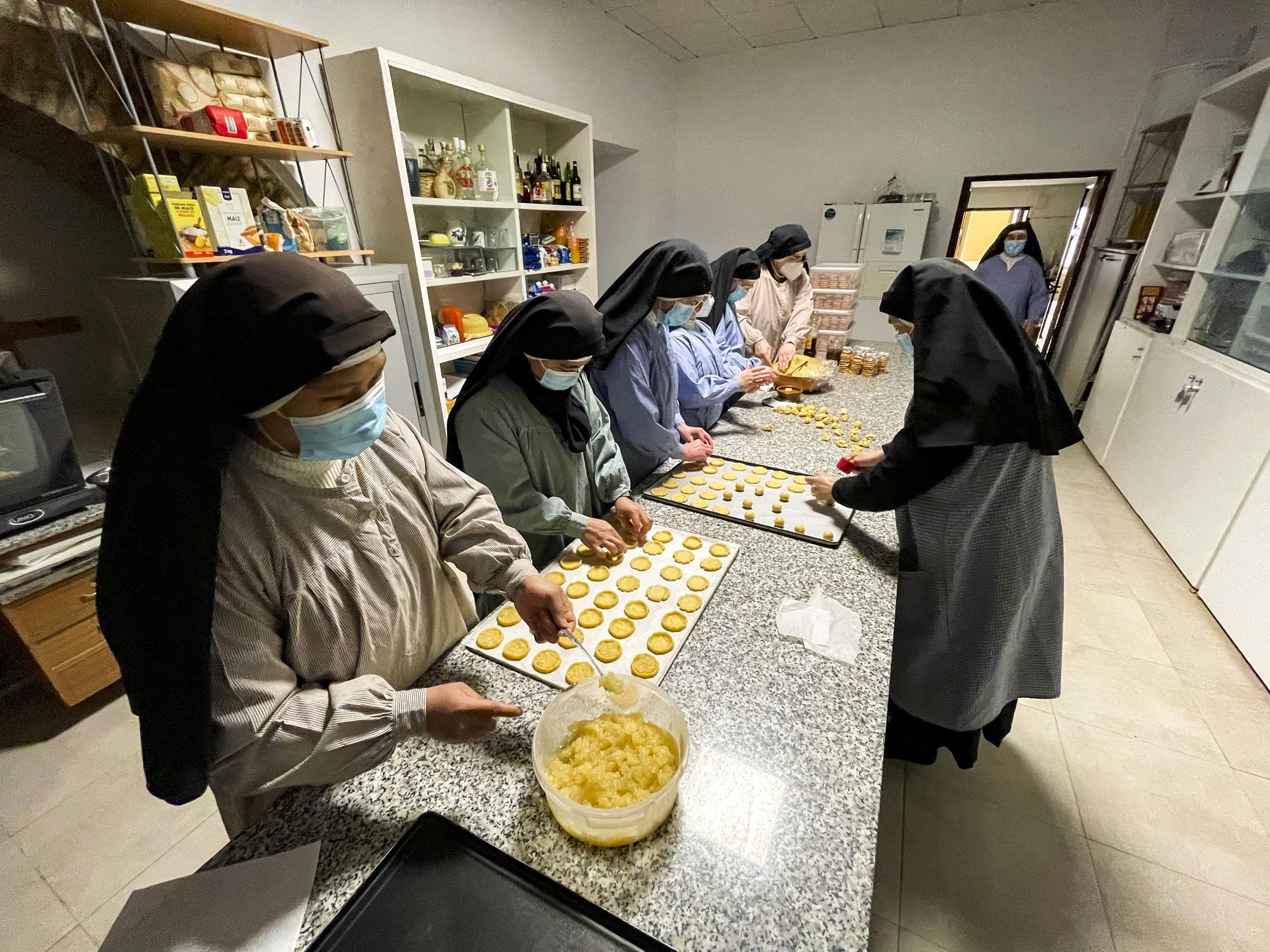 Las Monjas agustinas de Santa Faz preparan su primera Peregrina