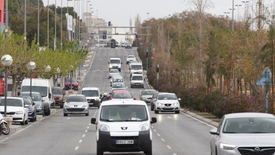 La reducción del tráfico mejora la calidad del aire de Alicante, con un 50% menos de dióxido de nitrógeno