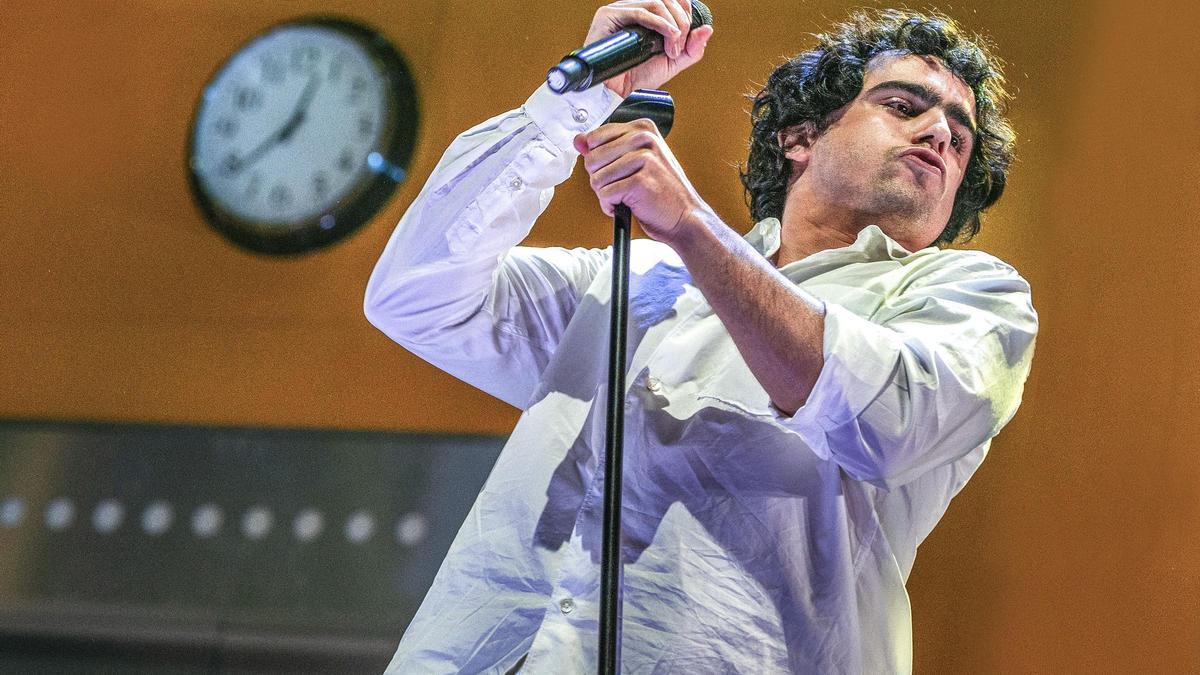 Diego Ibáñez, durante el concierto del grupo Carolina Durante en el Sant Jordi Club