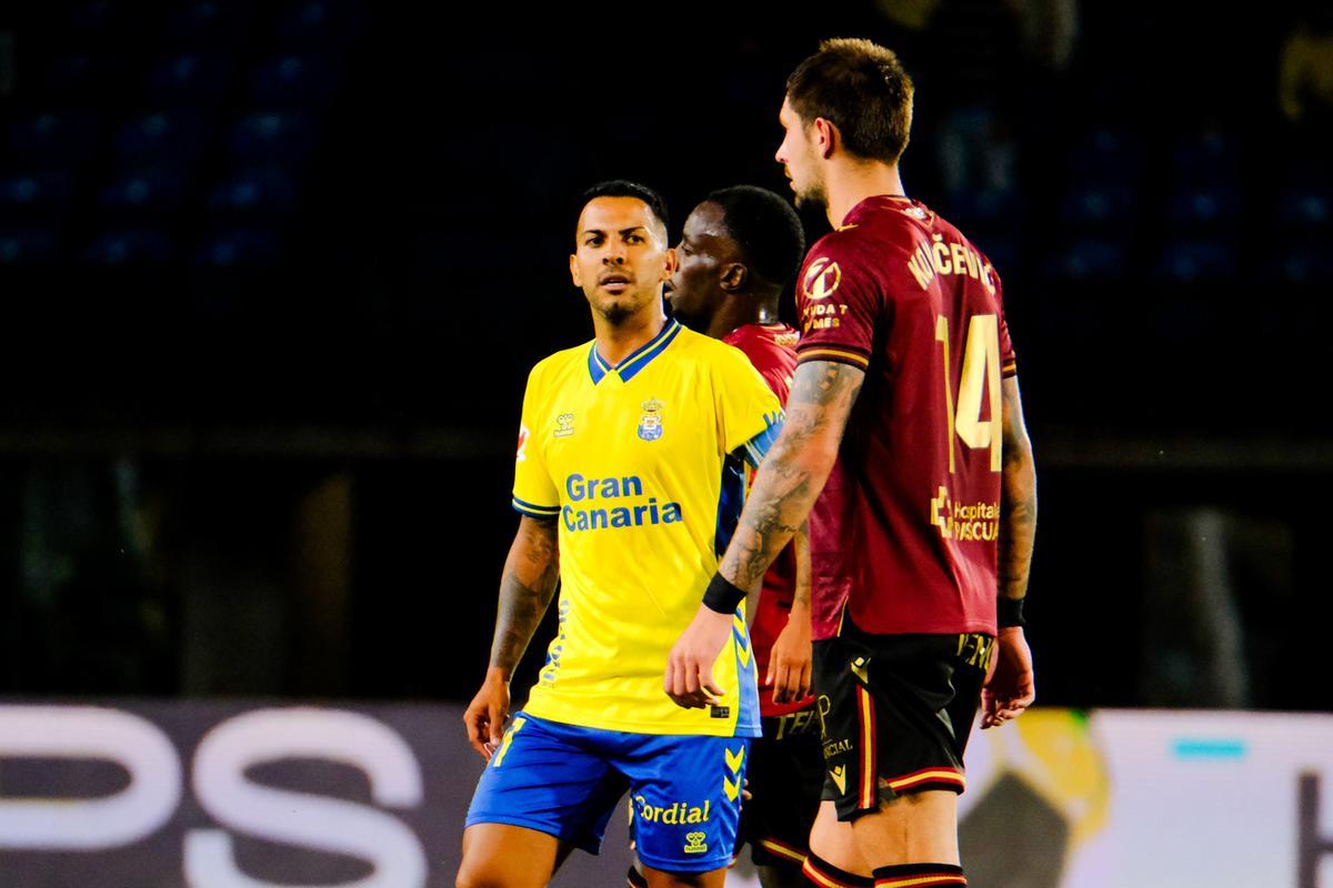 Jonathan Viera.