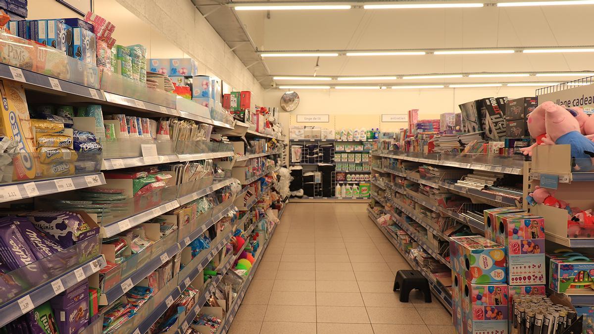 Action arrasa con el quitahielos de coche más barato del mercado: adiós a quedarse parado o atascado