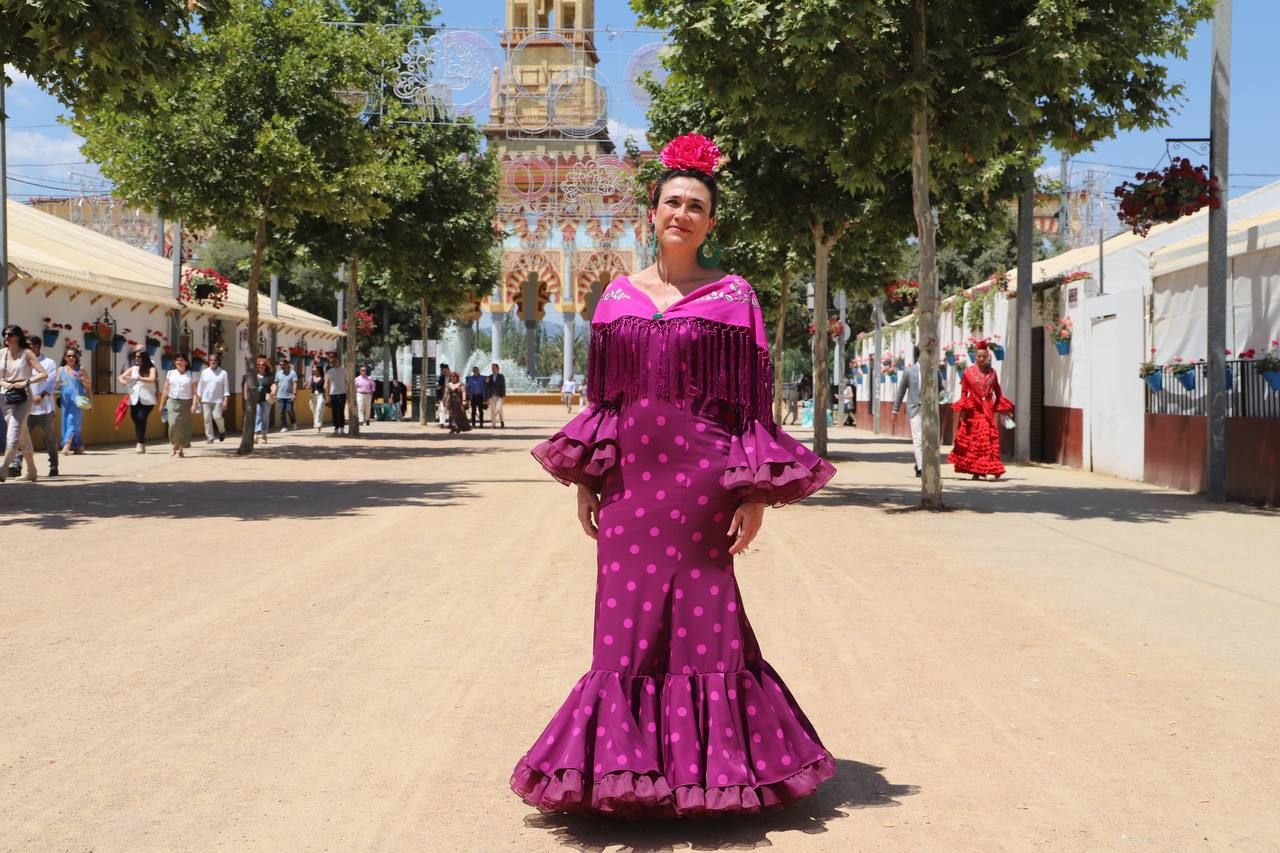 Trajes de gitana en el miércoles de Feria